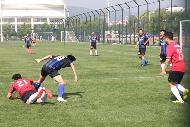 三亚亚沙会丨范俊杰夺得赛会首金 中国队包揽游跑两项个人赛金牌